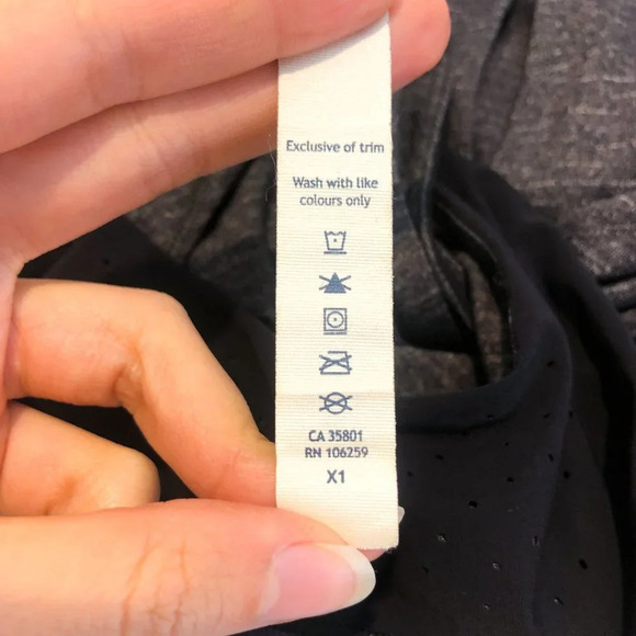 Lululemon Black Athleisure Open Back Perforated Casual Racerback Tank Top 6 - Picture 9 of 9